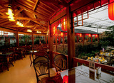 生态餐厅人造搂亭景观